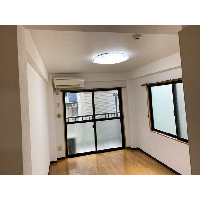 新都心プラザＡ105号室 リビング