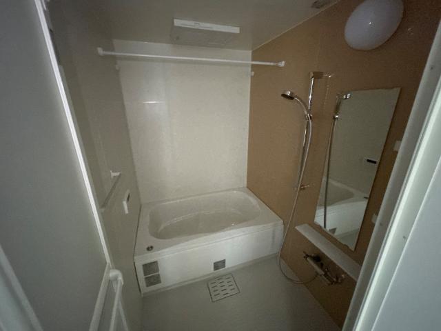 リッシュ203号室 バス