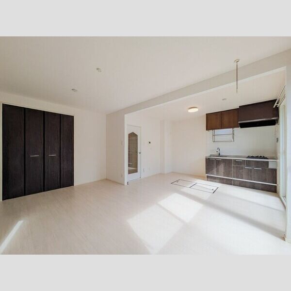 クレール有吉 LDK