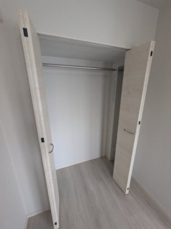 ジェノヴィア六町3階 収納