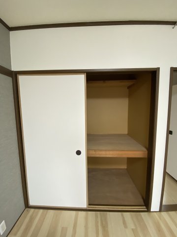 イルマーレ１番館 収納