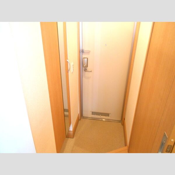 ボナール・中央101号室 玄関