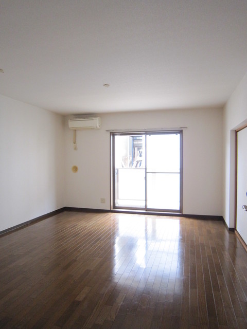 シュド鵠沼 リビング