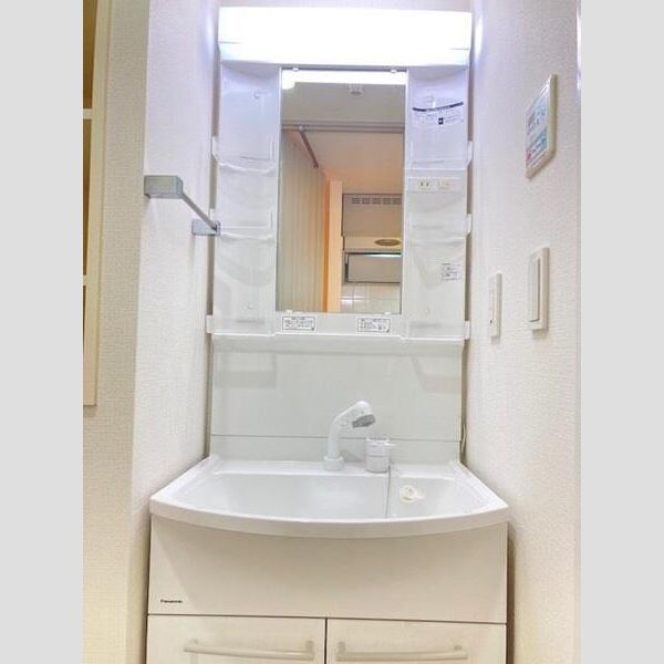 サムティレジデンス横濱磯子202号室 周辺