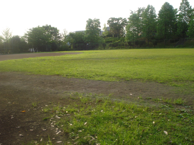 ランゲスレーベン　五月台 片平公園まで459ｍ