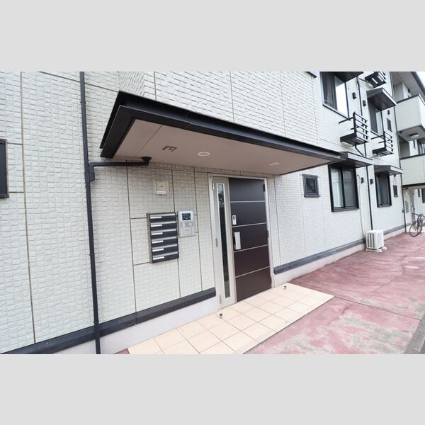 グランデュール55　B106号室 エントランス