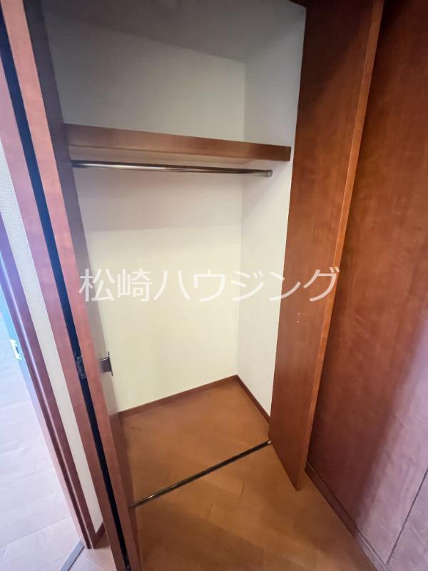 ファインクレスト新井5階 収納