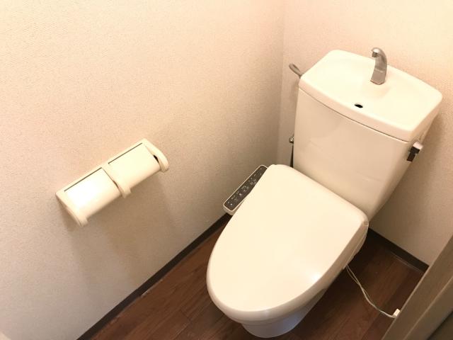 パティオ三田 シャワー付トイレ