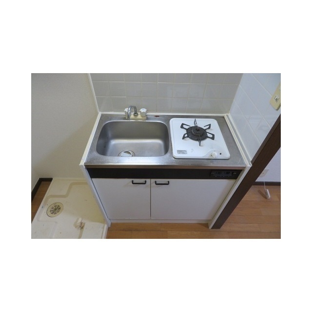 フロンティア 内観