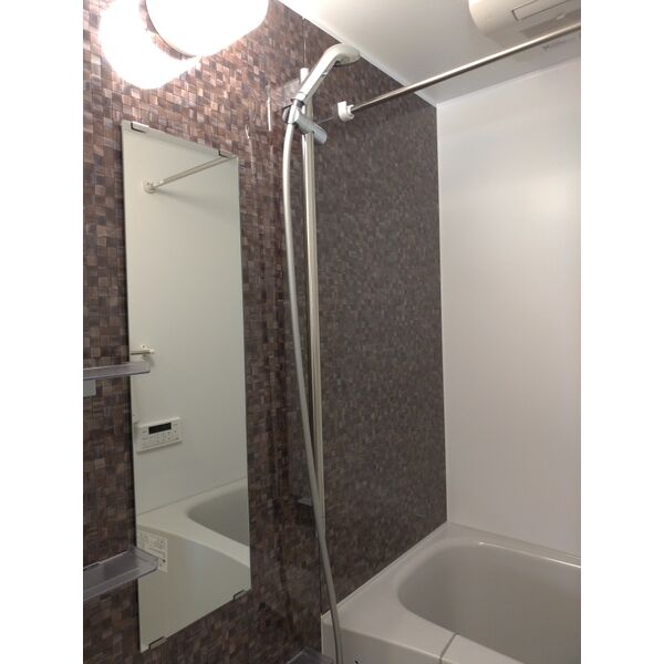 ネモフィラ青井303号室 お風呂