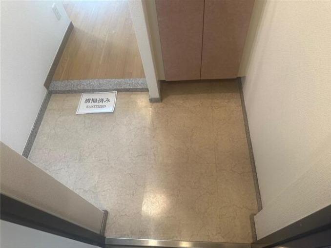 セレナハイム池袋アプレ 玄関