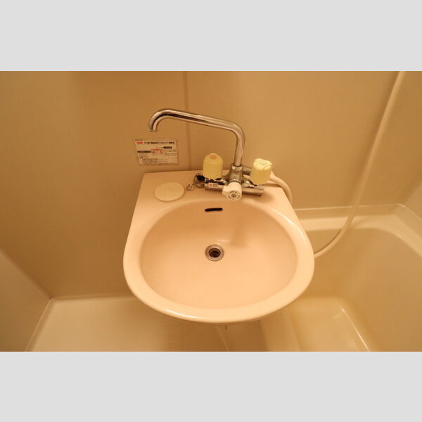 サンボナール弁天 浴室洗面台