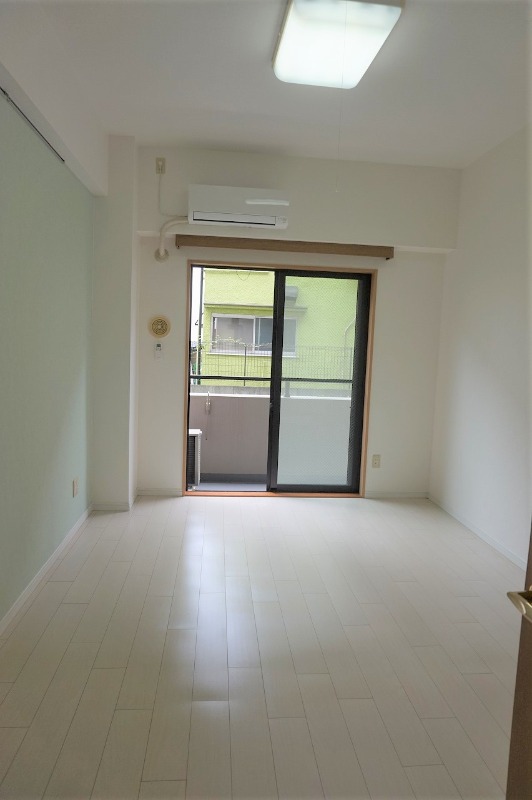 阿部松島マンション(K-127)1階 リビング