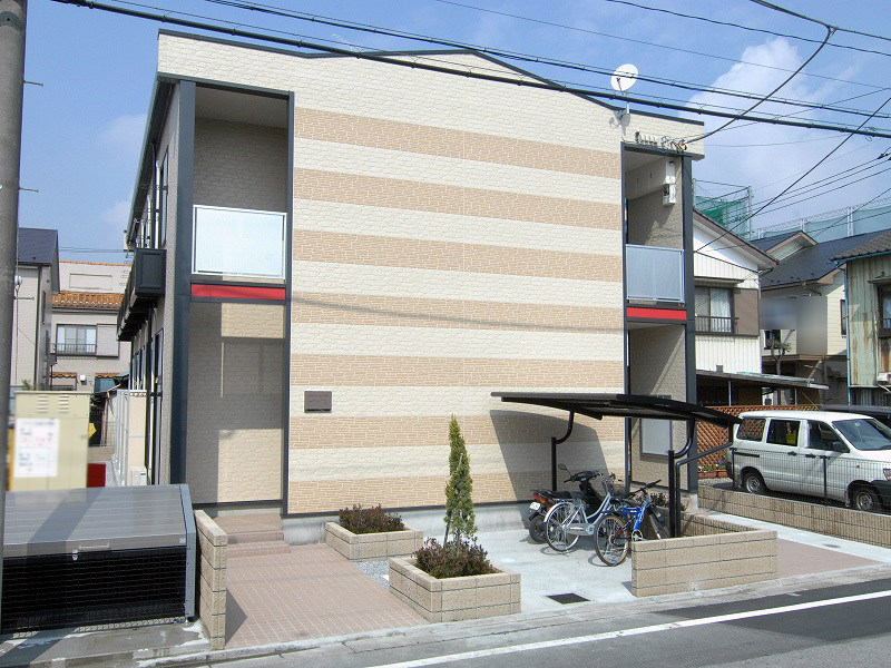 レオパレスラゲットの外観画像