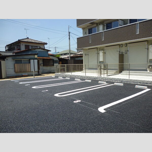 Willキシモト 駐車場