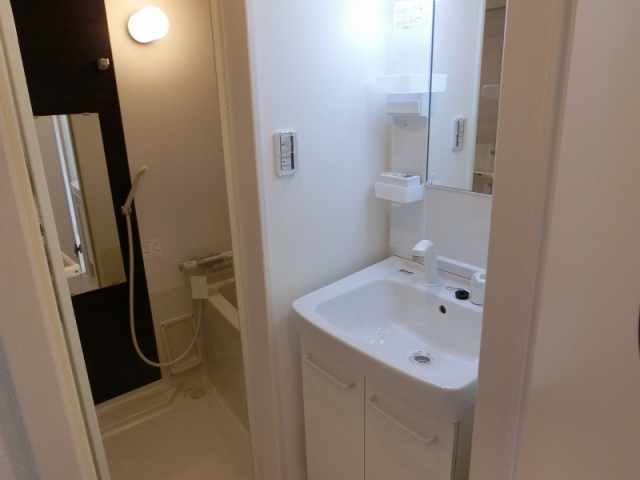 ＣＢ千葉ルティア1階 部屋その他