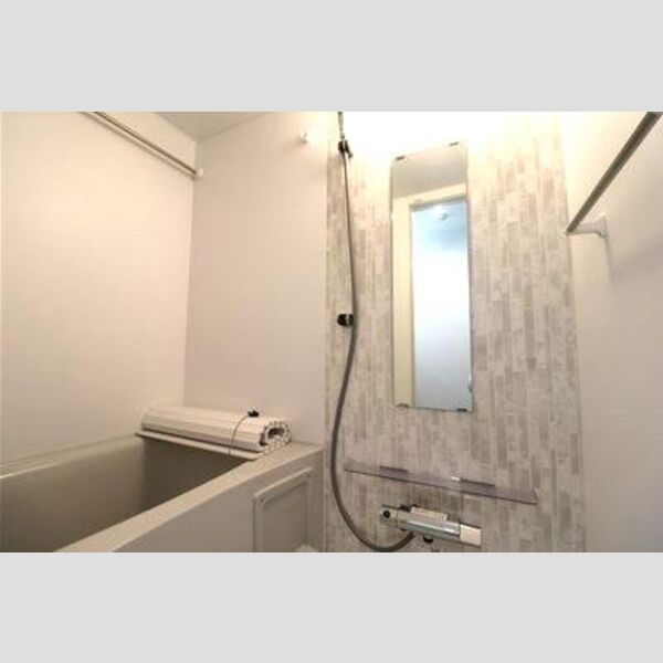 Skey residence塚越(スカイエレジデンスツカゴシ)201号室 お風呂