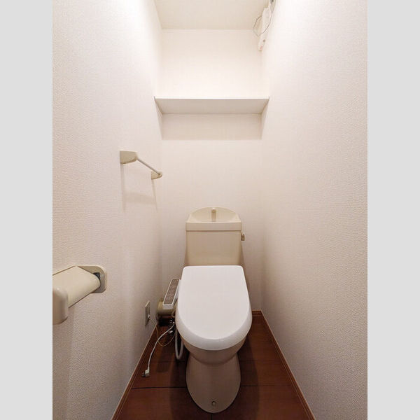 メゾン・ド・アレーズ202号室 温水洗浄暖房便座