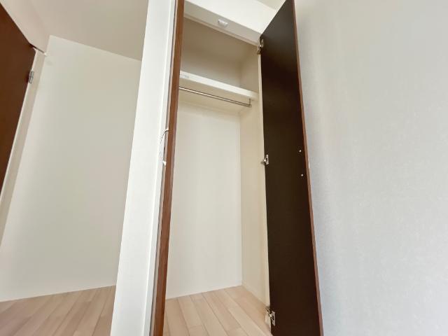 クレリア101号室 収納