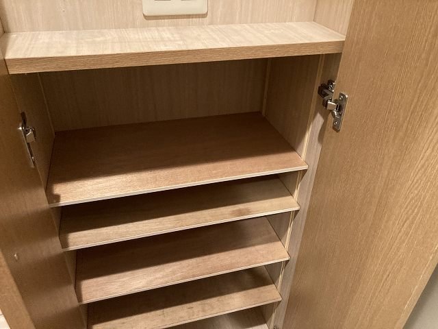 ヴェルト目黒西6階 シューズボックス