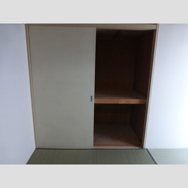 コーポ宮小路 物入れ