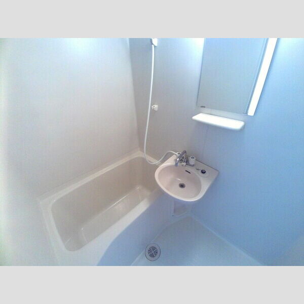 エクレール相原　B202号室 洗面台付の浴室