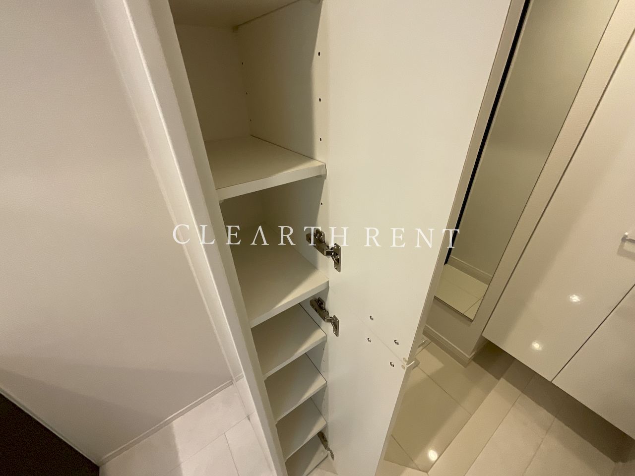 コンシェリア池袋 ＭＡＳＴＥＲ’Ｓ ＶＩＬＬＡ2階 収納スペース