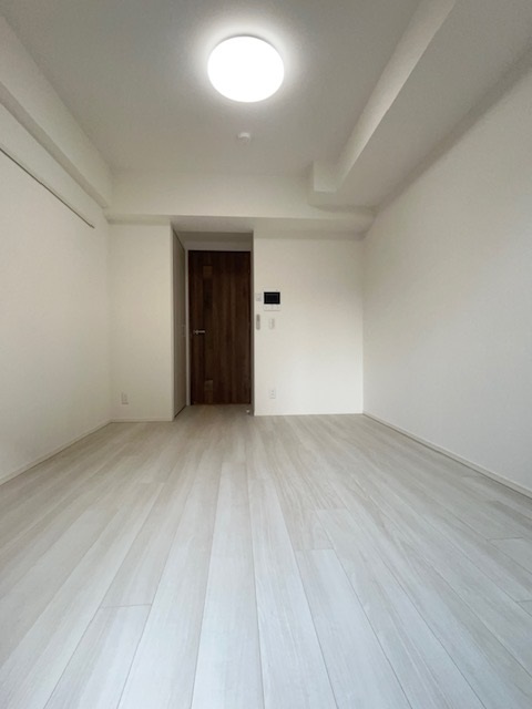 ガーラ・グランディ川口並木5階 ゆったりとした居間です