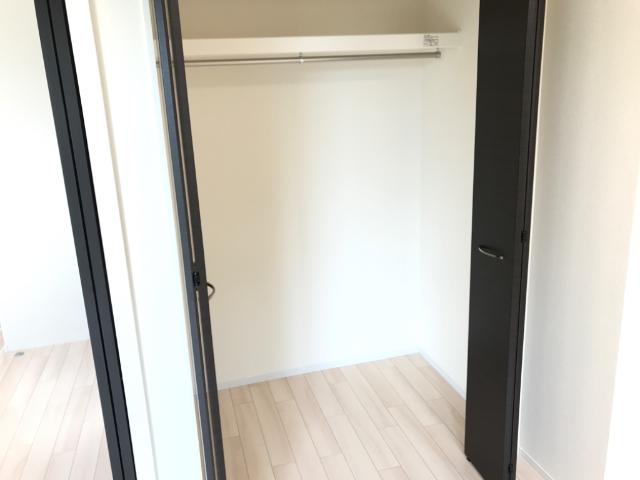 サン・サルーテ202号室 クローゼット（イメージ）