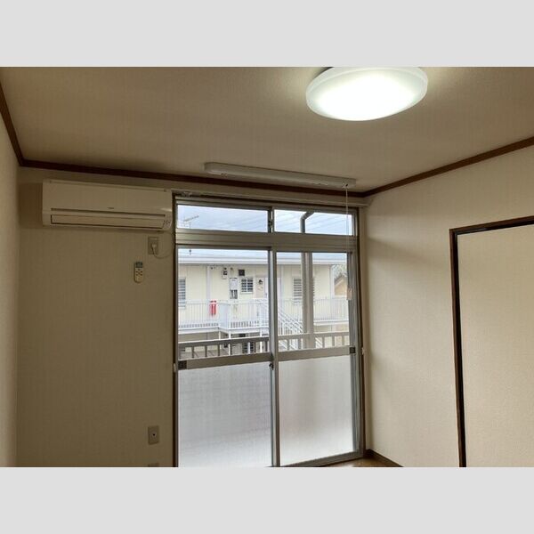 シティウィングAB　A203号室 洋室①