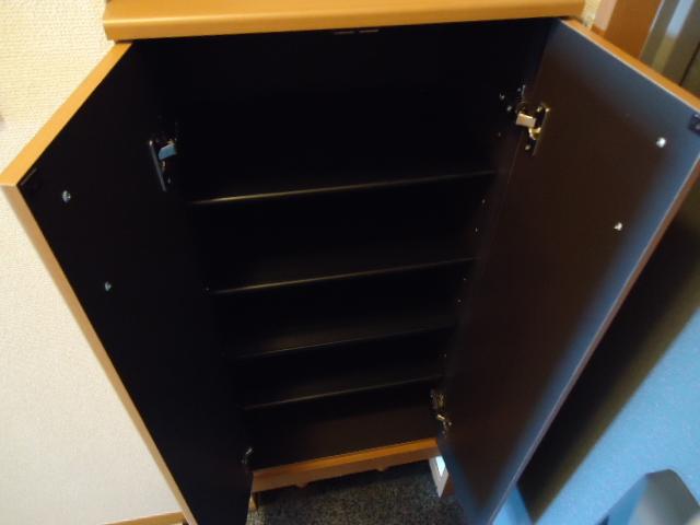 ビオス北朝霞701号室 下駄箱