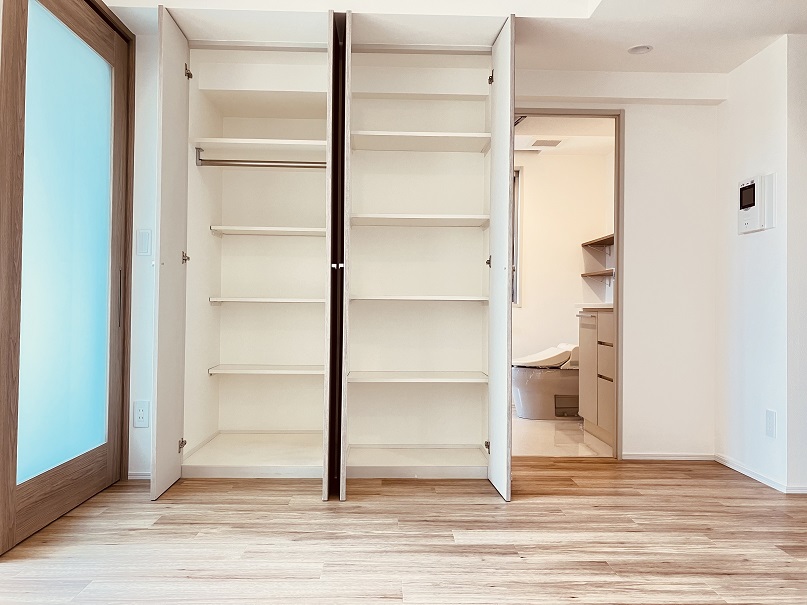 プライムアーバン四谷外苑東 収納