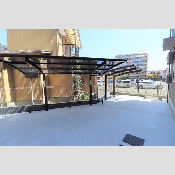 ロイヤルクレスト六号館303号室 同建物別部屋の参考画像