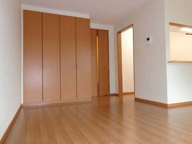 ジラフ２０１０203号室 リビング