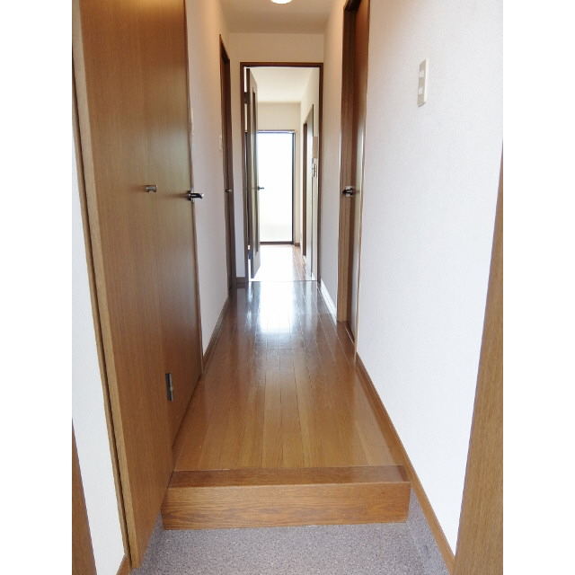 アムール星野103号室 玄関