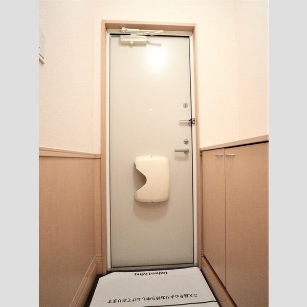 シャトレー・マグノリア 玄関