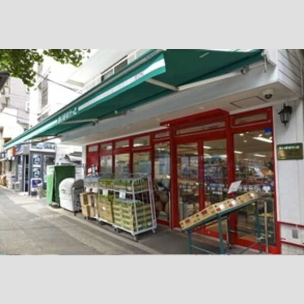 D-room西ヶ原102号室 まいばすけっと駒込6丁目店(303m)