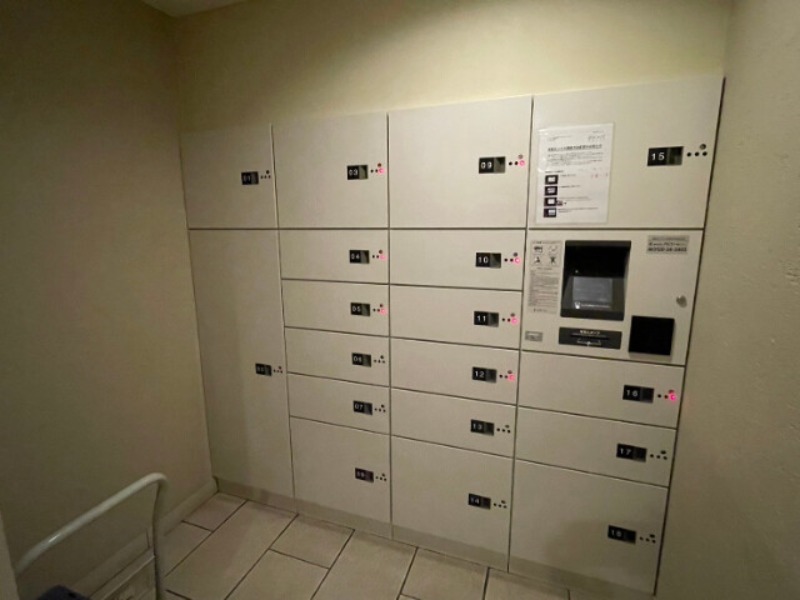 ファミール東銀座グランスイートタワー2階 宅配ボックス