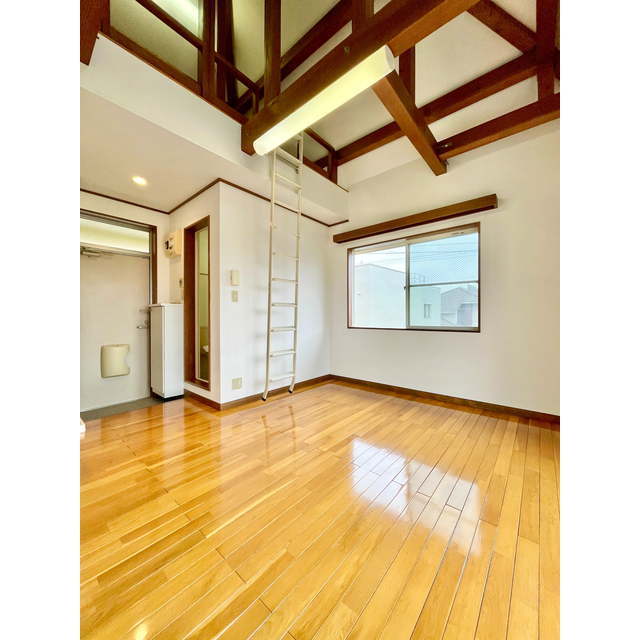 グロワール ☆洋室6帖