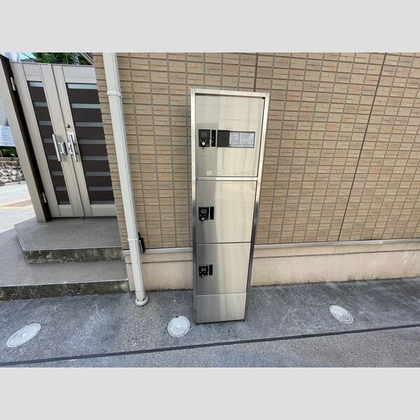 ファミーユ道灌山 周辺