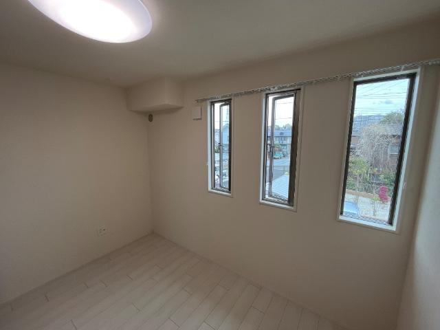 アジュール207号室 洋室