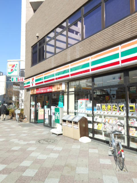 コスモ西巣鴨10階 セブンイレブン