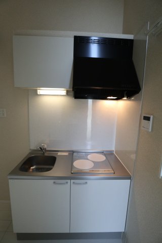 パース西戸部101号室 2口IHキッチン★