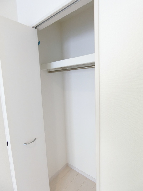 リブリ・シンシア1階 収納