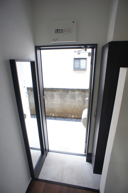 フォースダウン0103号室 姿見付き