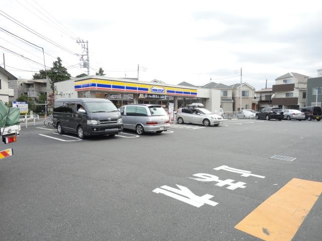 スイートサルタン ミニストップ深大寺東町店まで763ｍ