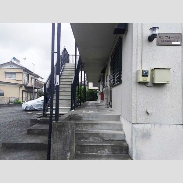 サンフォーラム エントランス