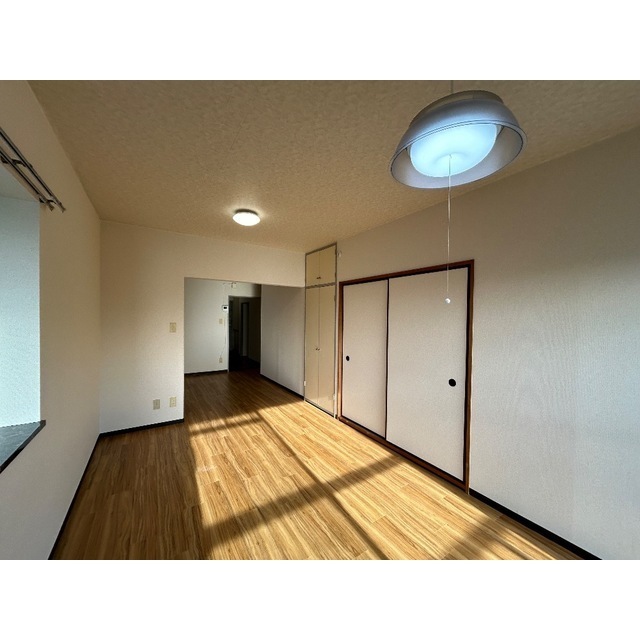 信栄マンション 内観