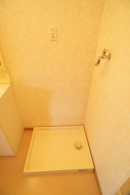 文京弐番館0201号室 リビング