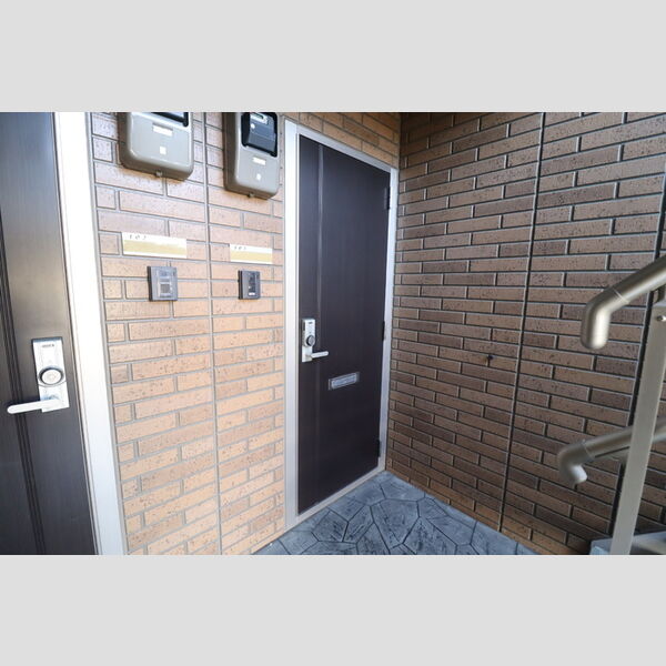 ザ　チャールトン 玄関ドア